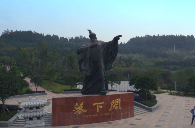 南充職業(yè)技術學院匯報片拍攝及成片預覽