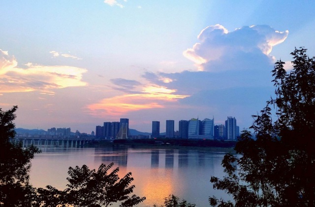 四川省南充市高坪區(qū)經(jīng)濟(jì)合作和外事局高坪區(qū)對外開放成果宣傳片