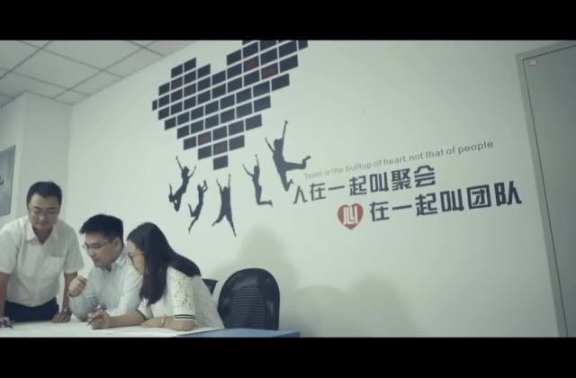 企業(yè)宣傳片拍攝哪家好？執(zhí)行拍攝企業(yè)宣傳片包括什么工作內(nèi)容?